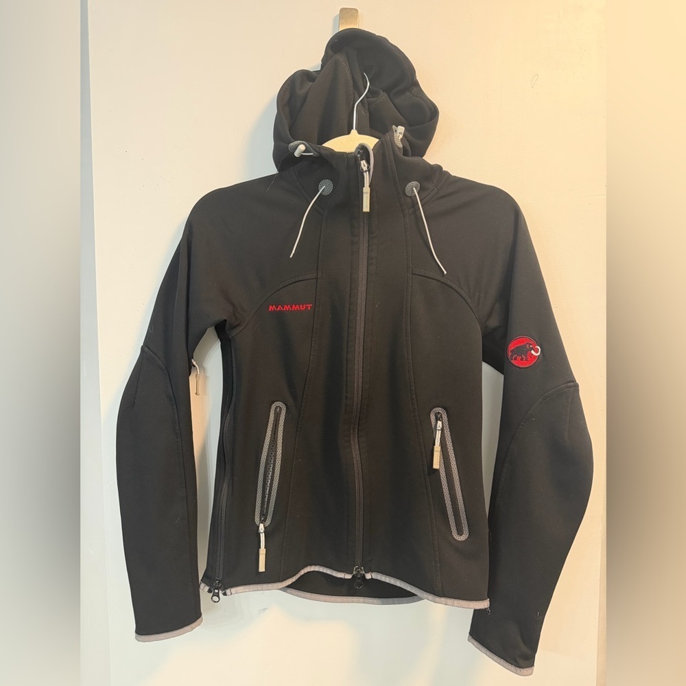 Mammut Children’s Unisex Black Hooded Zip Up Winter Jacket